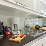 Daire Great 2 Bdr Apartment, Prestigious Location In The Center Of Warsaw. Varşova