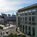Great 2 Bdr Apartment, Prestigious Location In The Center Of Warsaw. Daire *