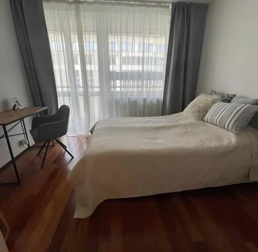 Great 2 Bdr Apartment, Prestigious Location In The Center Of Warsaw. Apartment