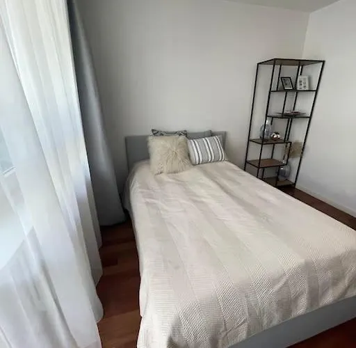 Great 2 Bdr Apartment, Prestigious Location In The Center Of Warsaw. * Warsaw