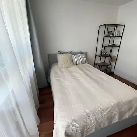 Great 2 Bdr Apartment, Prestigious Location In The Center Of Warsaw. * 바르샤바