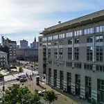 Great 2 Bdr Apartment, Prestigious Location In The Center Of Warsaw. Warschau